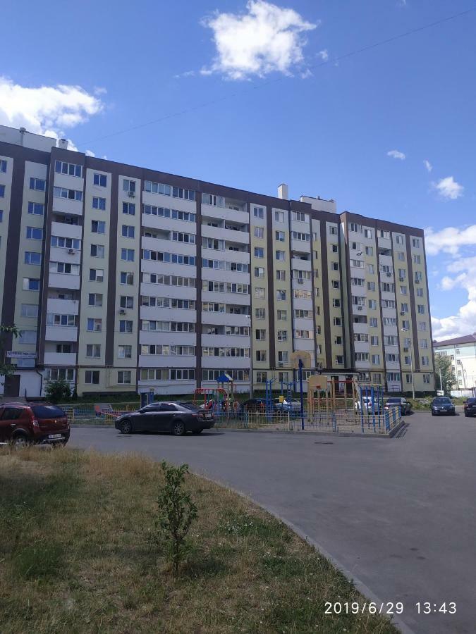 Apartment Next To Airport ボルィースピリ エクステリア 写真